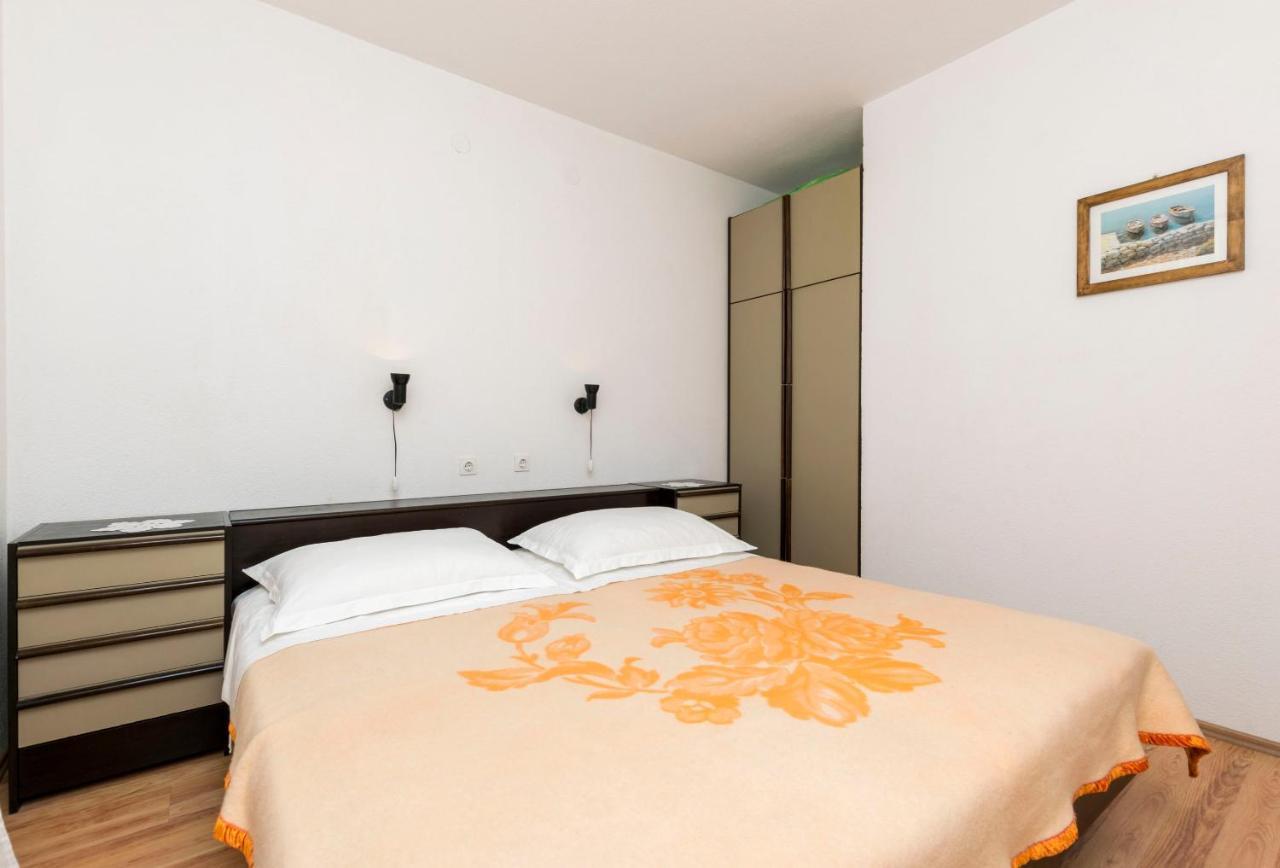 Apartments Neda Trogir Eksteriør billede