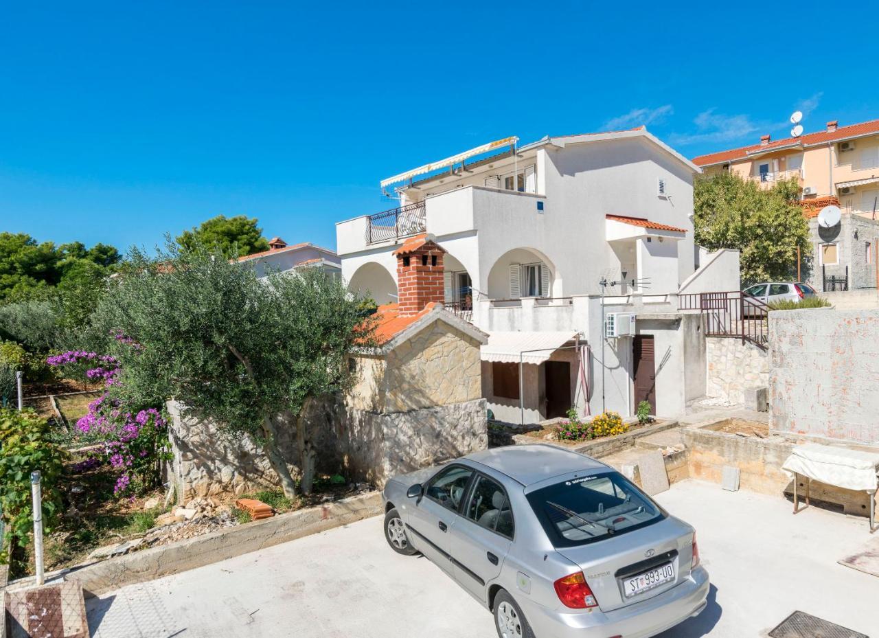 Apartments Neda Trogir Eksteriør billede
