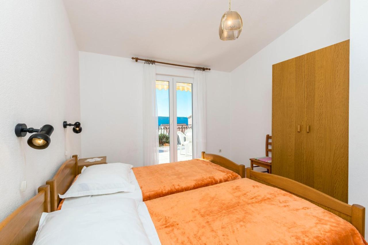 Apartments Neda Trogir Eksteriør billede